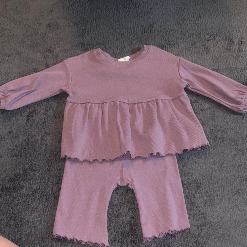 GAP Kids Lavender Outfit Set